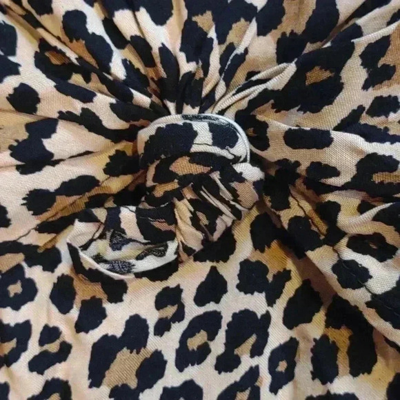 Simplee leopard print strapless jumpsuit size small - Picture 3 of 7